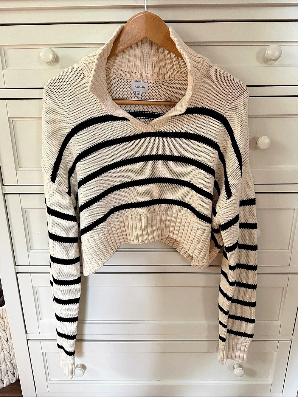 L.A. Hearts Striped Cropped Sweater in Cream & Black Size medium